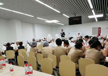 百度餐廳開(kāi)展安全教育培訓